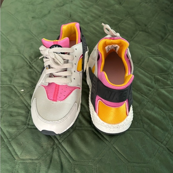 Nike Huarache Run - Picture 3 of 7